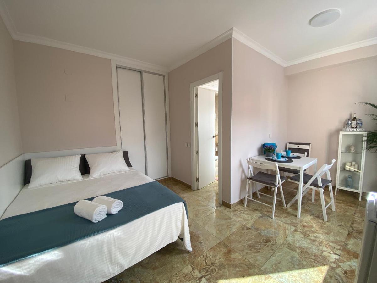 Cozy Studio Centr Torremolinos Luaran gambar